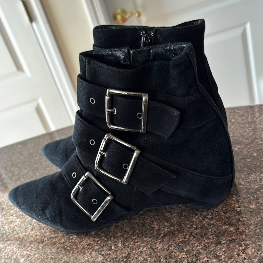 FABIO BUSCONI LADIES BLACK SUEDE SILVER BUCKLE BOOTIES-8 - Picture 4 of 12